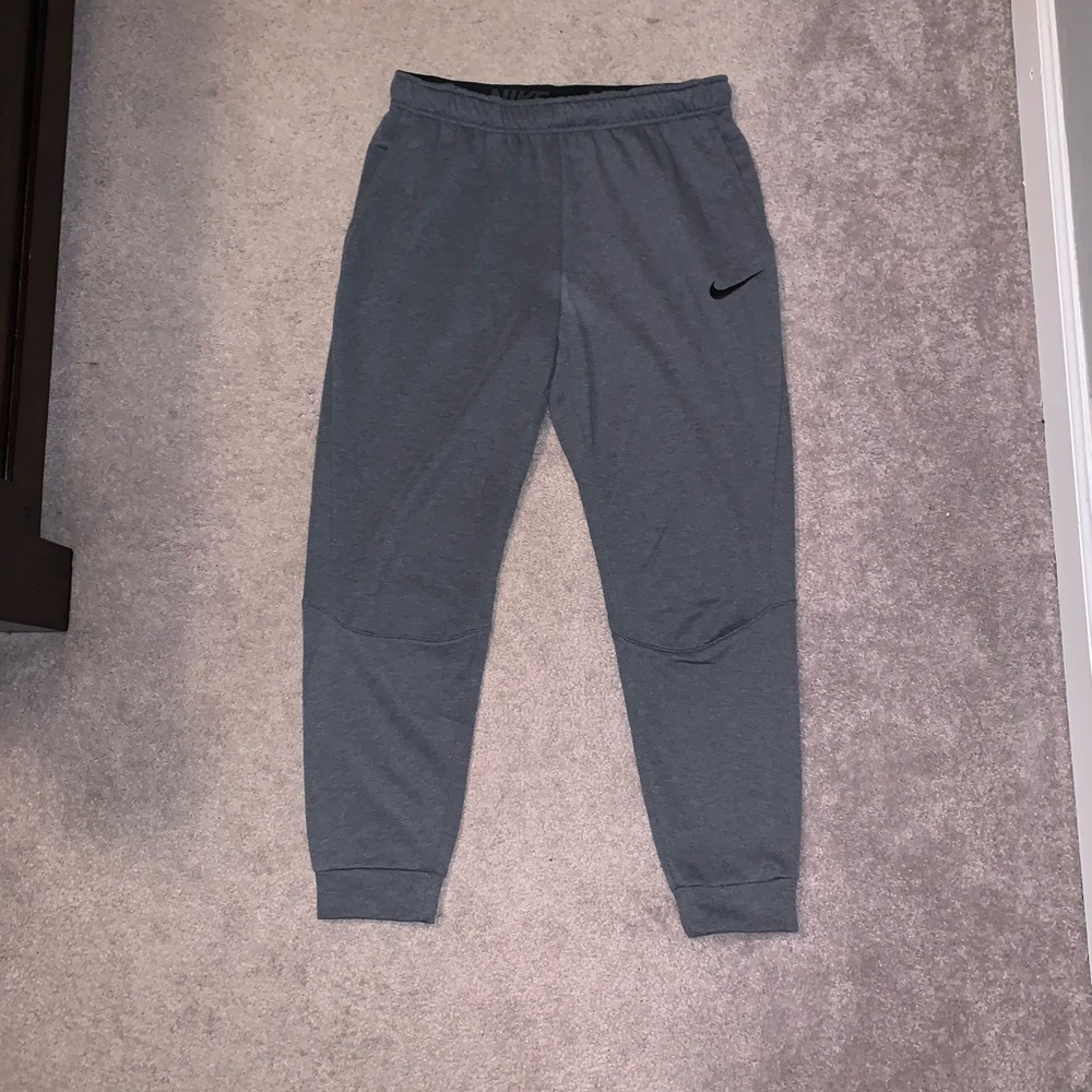 Nike Mens L Jogger Sweatpants Dri-Fit Grey Tapered Leg Casual